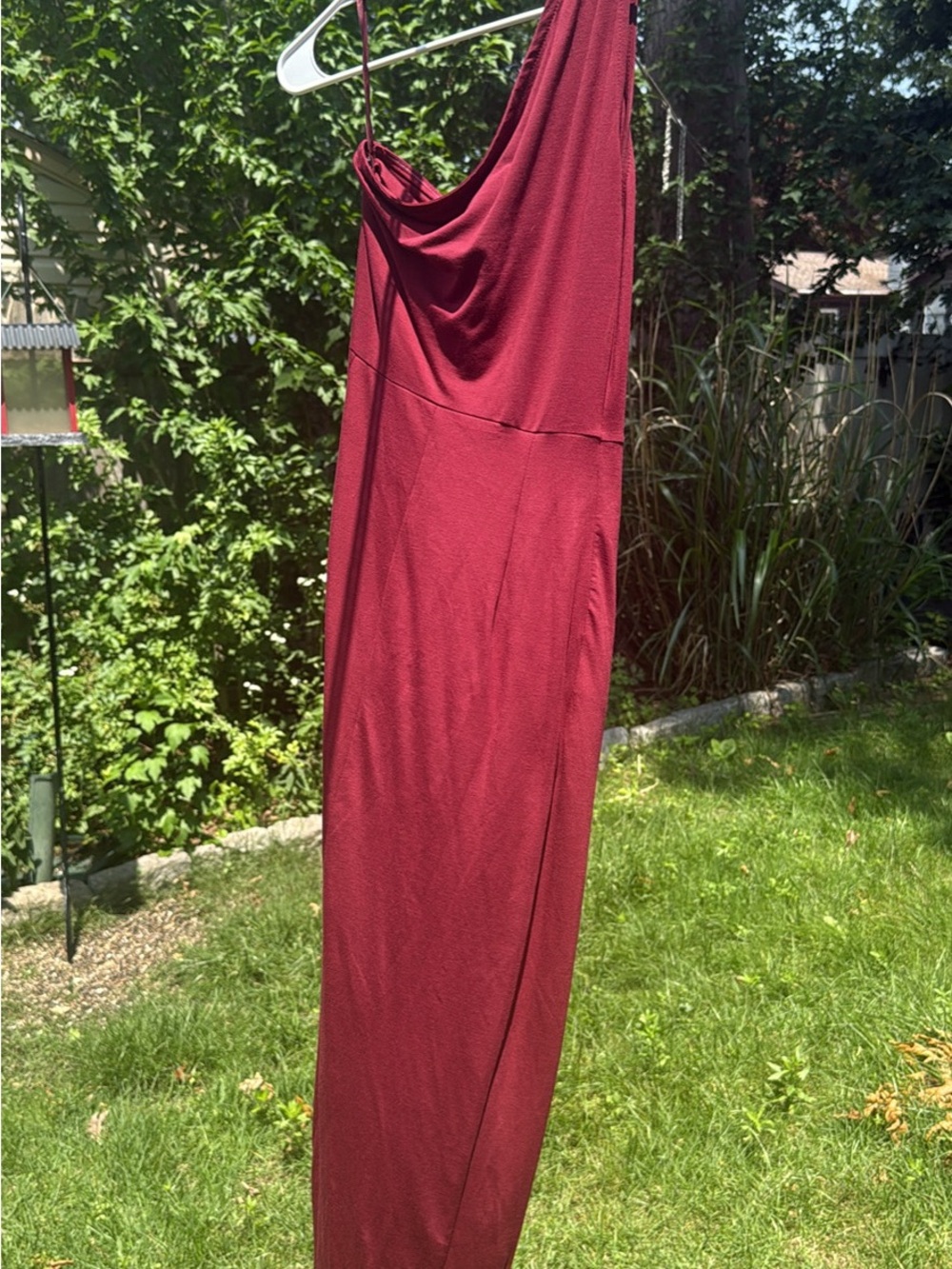 Women’s One-Shoulder Burgundy Dress